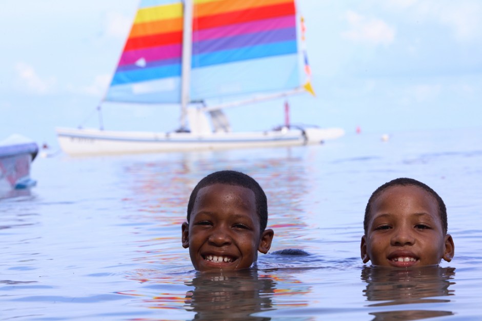 4719090675_c3c0378869_b