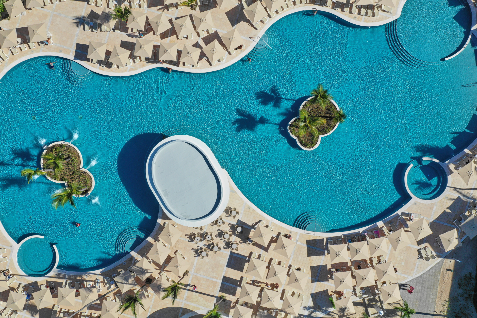 Bahia Principe Luxury Ambar: el resort donde el descanso y la diversión van de la mano